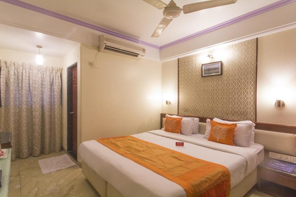 Hotel Peace Park Panvel Exterior photo